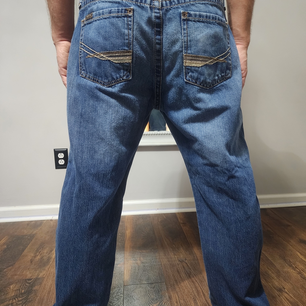 Ariat Men's Relaxed Fit Blue Jeans - Picture 3 of 4